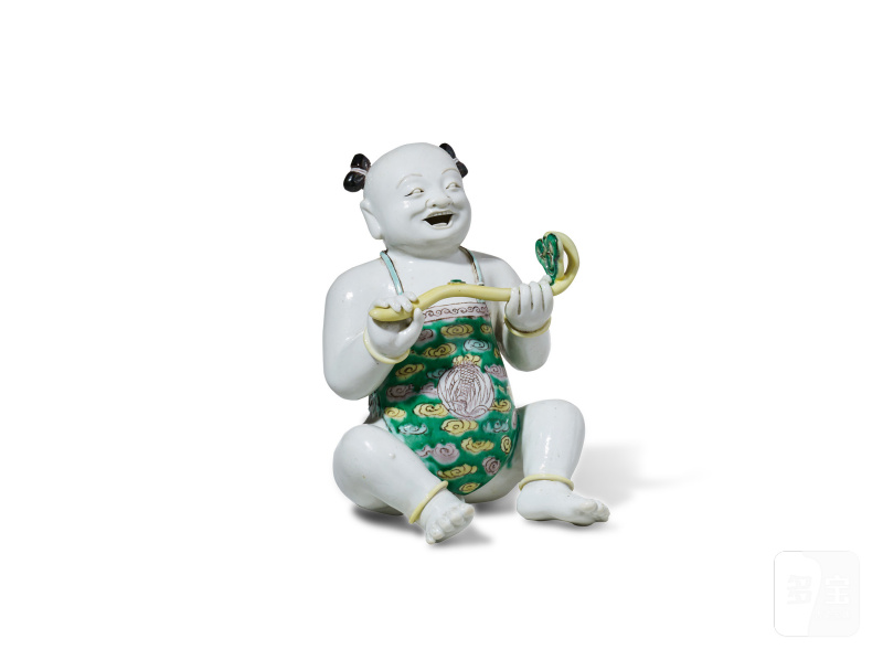 清康熙 素三彩童子持如意摆件
